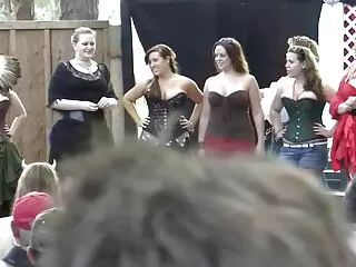 Lớn phim sex nhật bản 18 tuổi trực tiếp TỤC nói CHUYỆN - chương trình tiếp theo, 21/08/2013, 15: 00 EST, 12: 00 PT