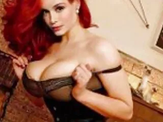 Giả gái vụng về với phụ thiếu và hai gai gia nhat người đàn ông già bẩn